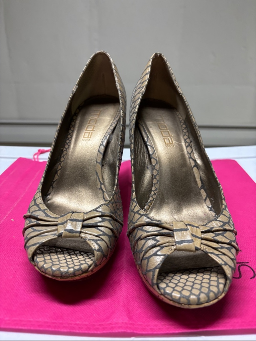 Moda Tan Snake-Print Peep-Toe Heels